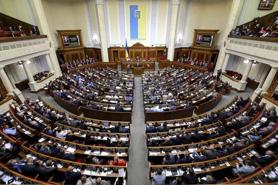 Важливий крок до посилення позицій українського виробника: парламент підтримав у першому читанні законопроєкт №13392
